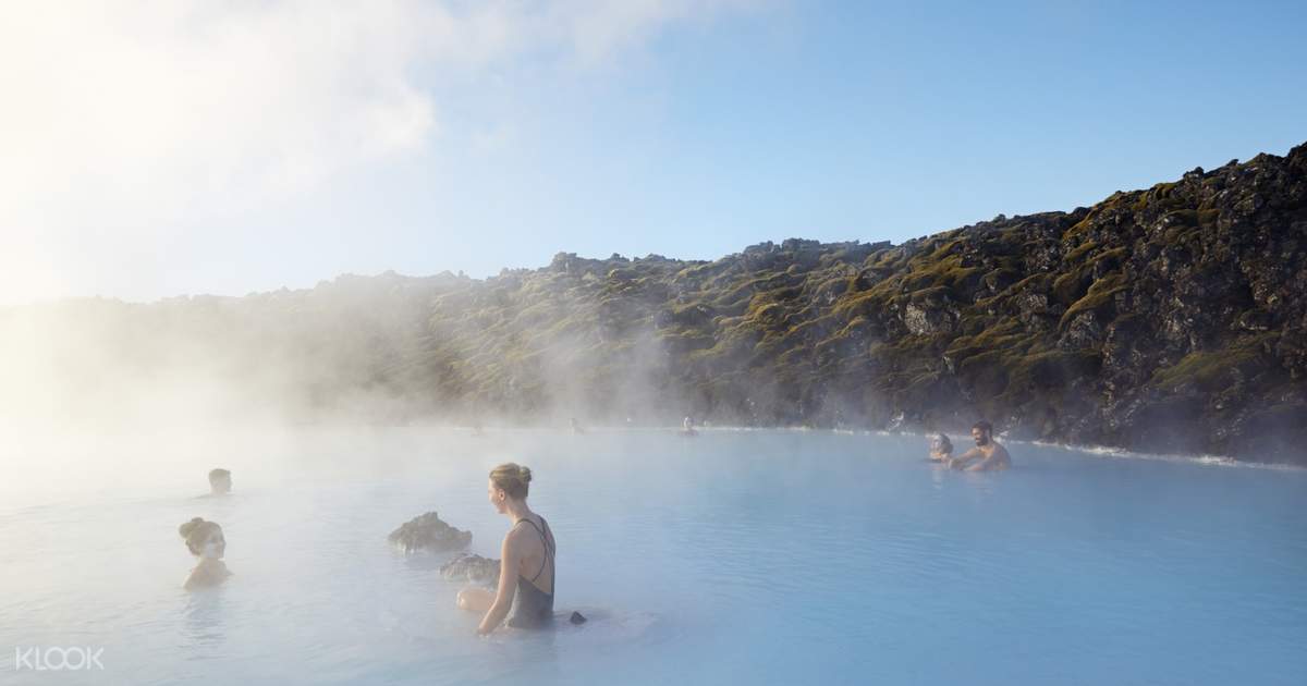 Blue Lagoon Ticket with Round Trip Transfers for Reykjavik